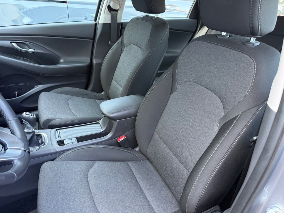 Hyundai i30 1,0 T-GDi Essential 5d