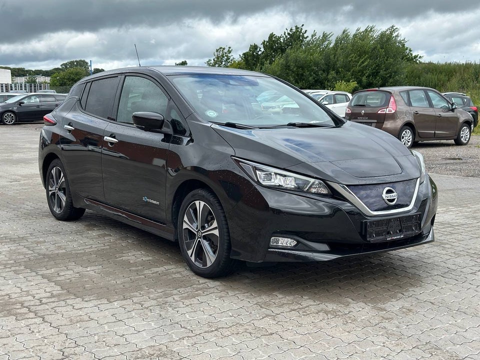 Nissan Leaf 40 Acenta 5d
