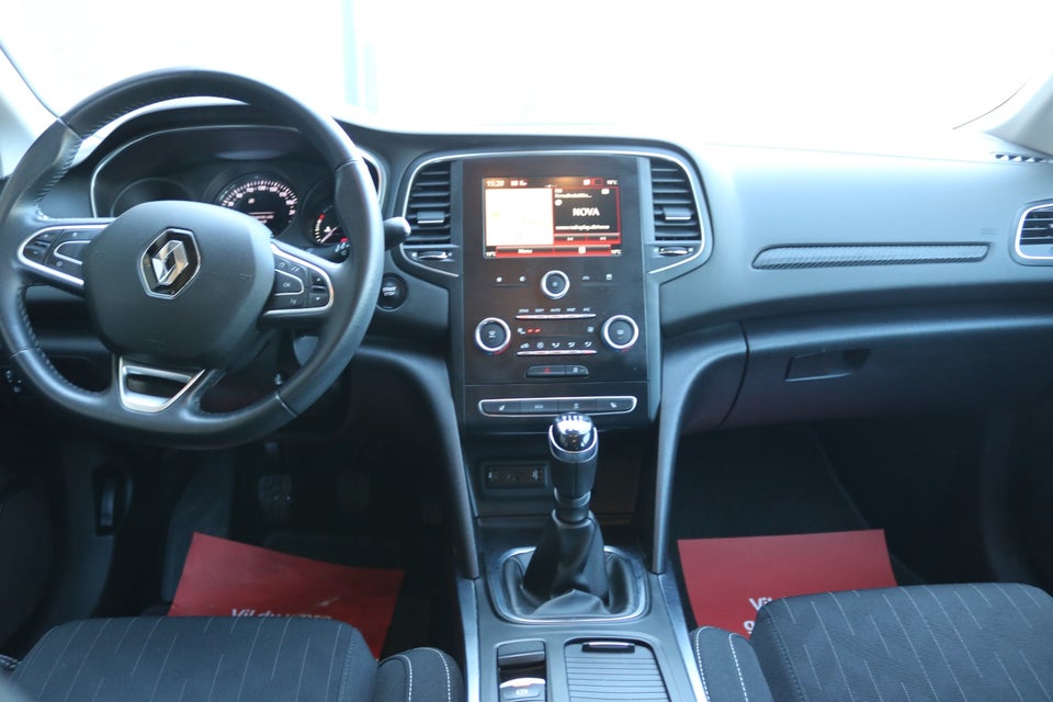 Renault Megane IV 1,3 TCe 140 Limited Sport Tourer 5d