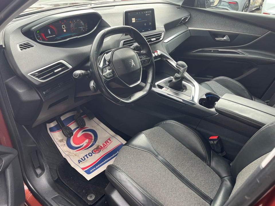 Peugeot 3008 1,6 BlueHDi 120 Allure 5d