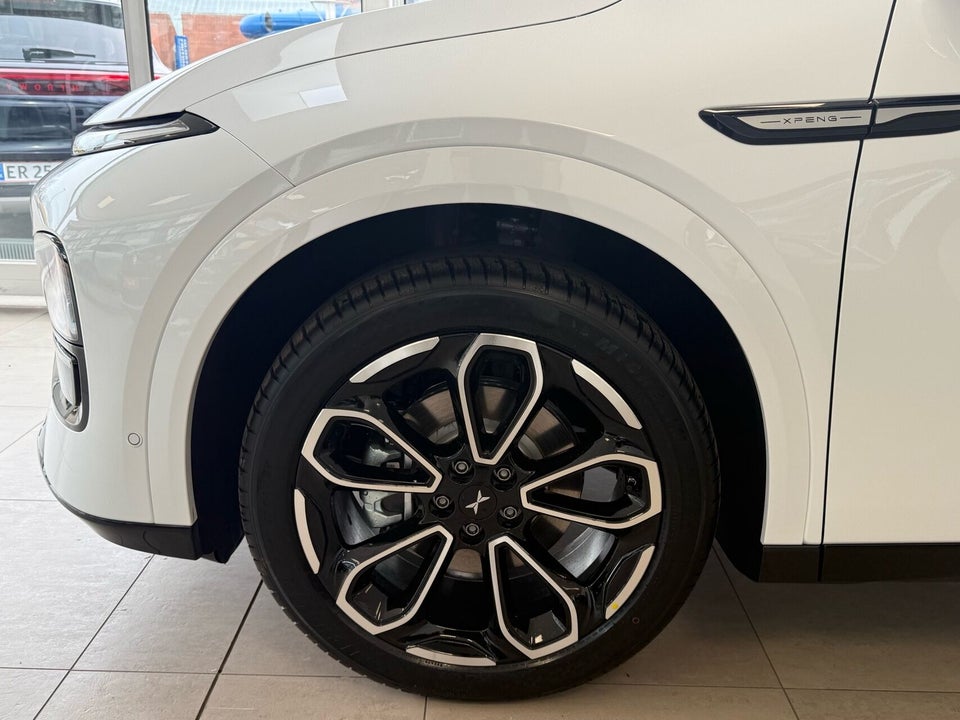 Xpeng G6 Standard Range 5d