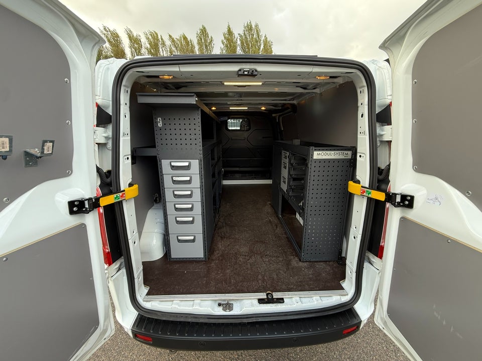 Ford Transit Custom 300L 2,0 TDCi 130 Active aut.