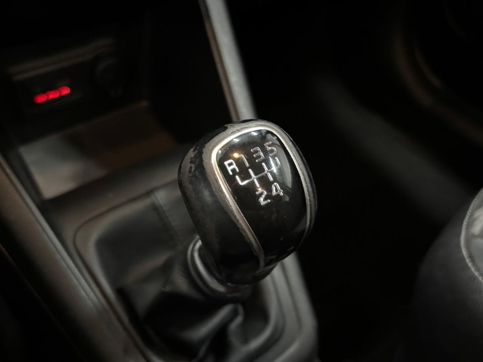 Kia Venga 1,4 CVVT Spring 5d
