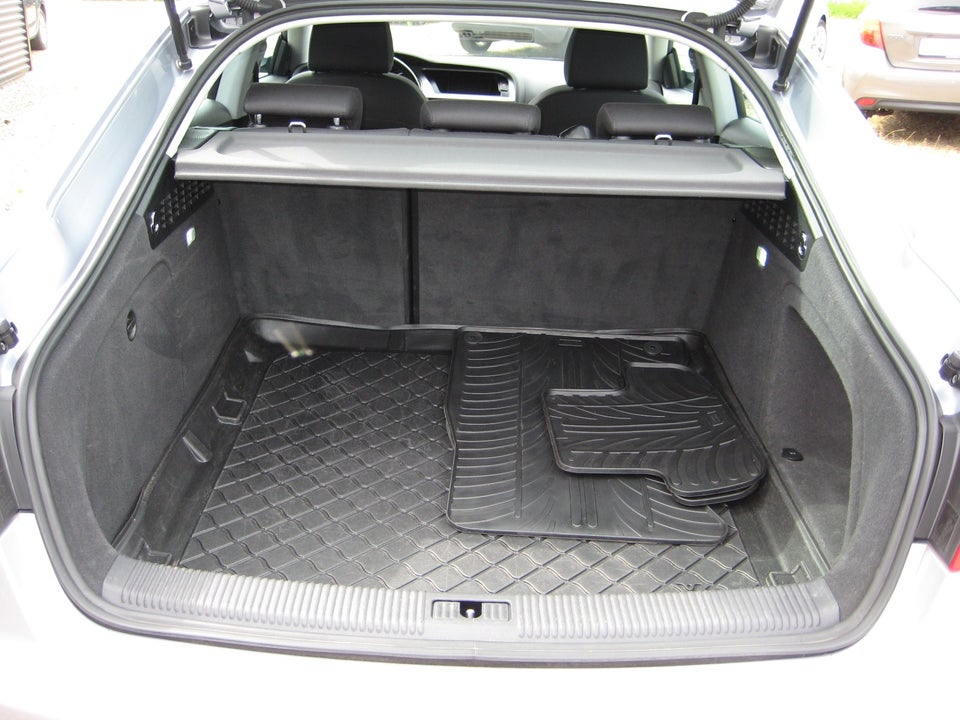 Audi A5 1,8 TFSi 144 S-line Sportback Multitr. 5d