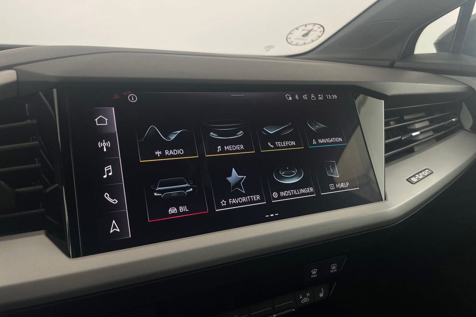 Audi Q4 e-tron 35 Attitude Sportback 5d