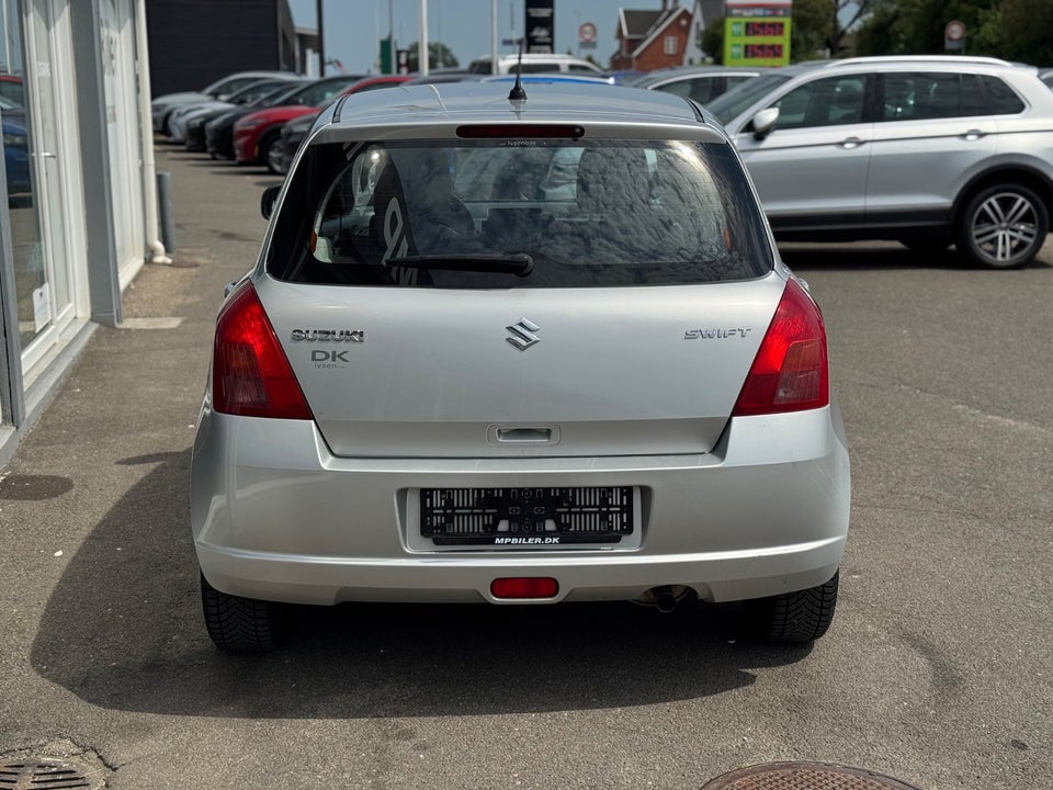 Suzuki Swift 1,3 GLS 5d