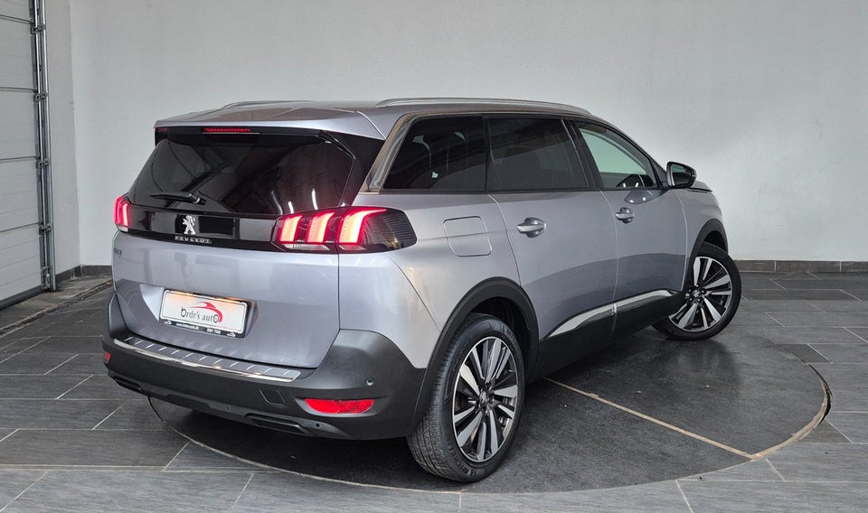 Peugeot 5008 1,2 PureTech 130 Allure EAT8 7prs 5d