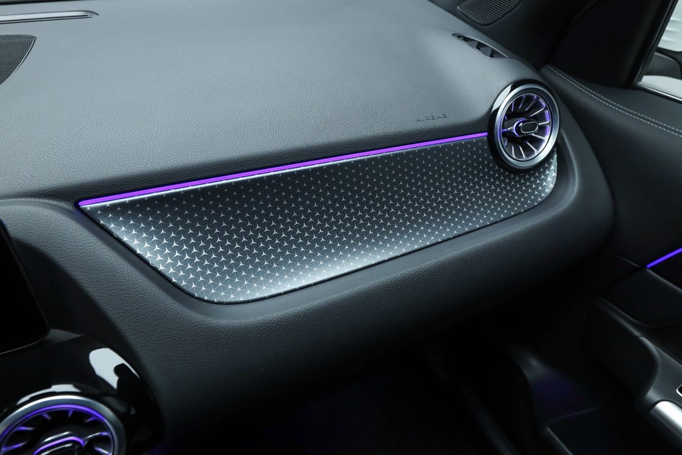 Mercedes EQA350 Progressive 4Matic 5d