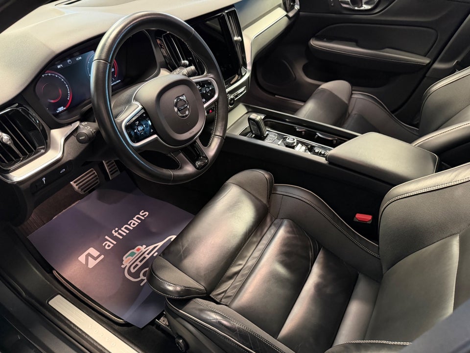 Volvo V60 2,0 B4 197 R-Design aut. 5d 2021 — billede 7 af 18