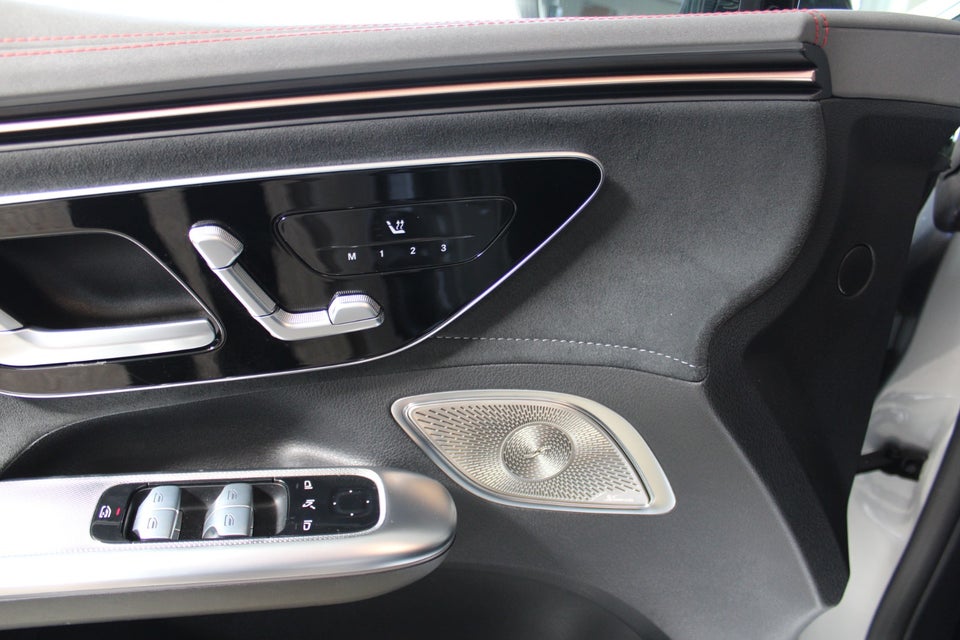 Mercedes EQE350+ AMG Line 4d