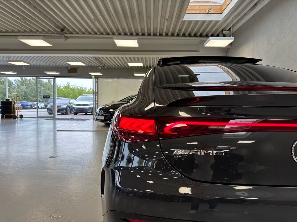 Mercedes EQE43 AMG 4Matic 4d