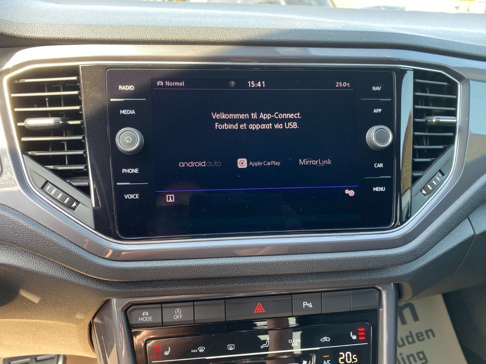 VW T-Roc 1,5 TSi 150 R-line DSG 5d