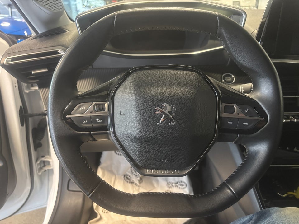 Peugeot e-208 50 Allure 5d