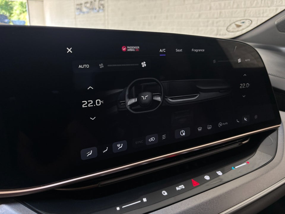Hongqi EHS7 111 Exclusive 5d