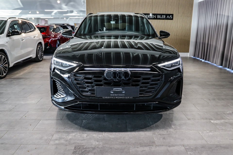 Audi Q8 e-tron 55 S-line Black Edition quattro 5d
