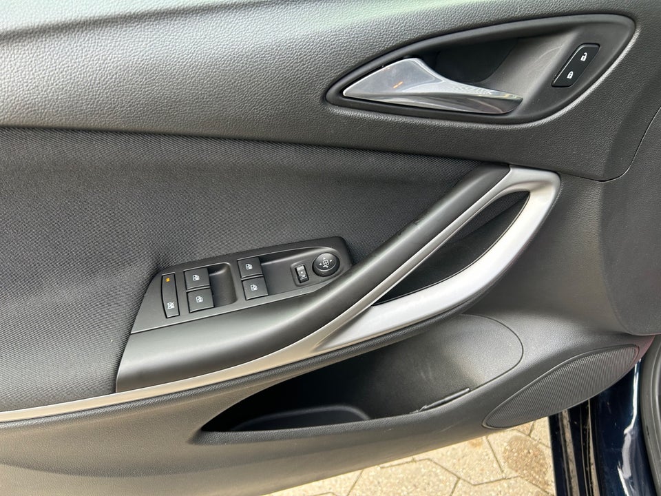 Opel Astra 1,0 T 105 Enjoy Sports Tourer 5d