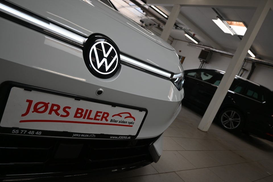 VW ID.7 86 Style S Tourer 5d