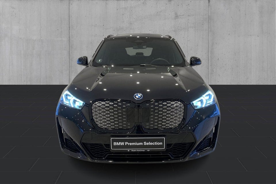 BMW iX1 eDrive20 M-Sport Pro 5d