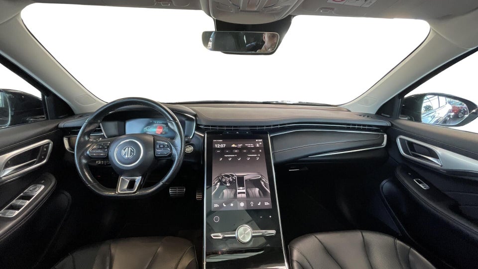 MG Marvel R Luxury 5d