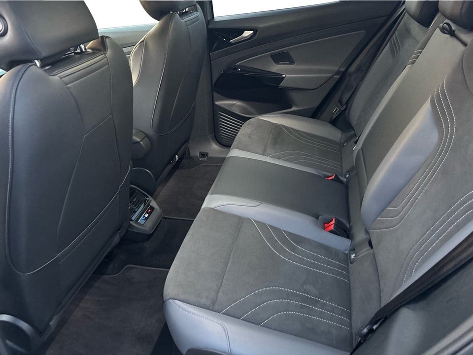 VW ID.4 77 Style+ 5d