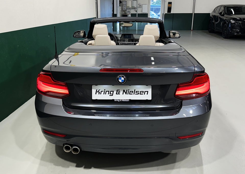 BMW 220i 2,0 Cabriolet aut. 2d
