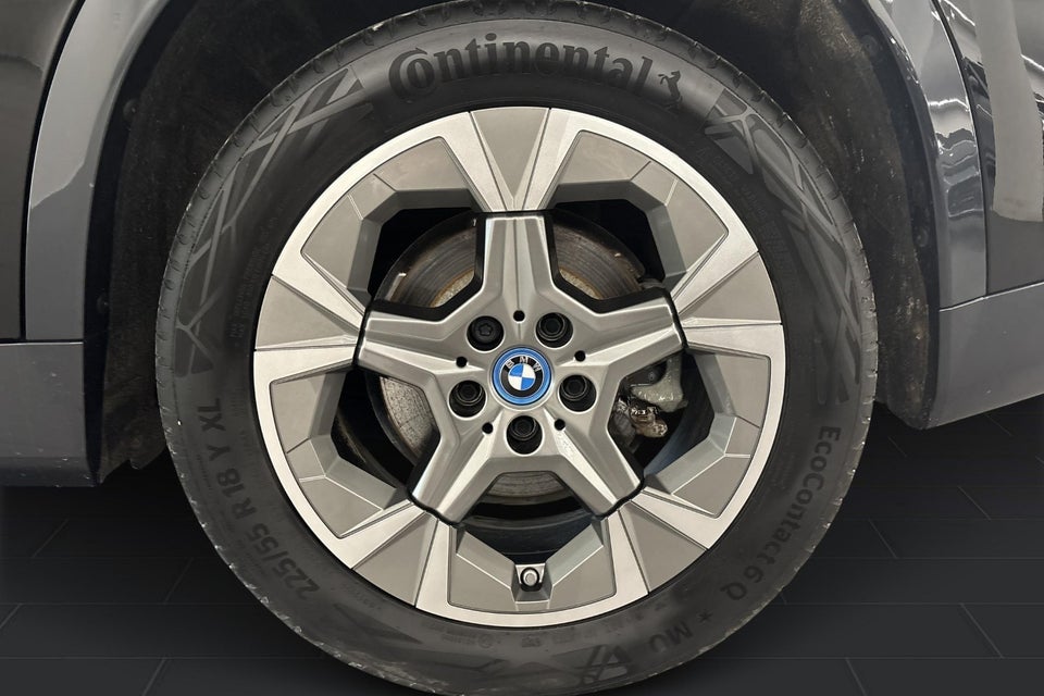 BMW iX1 xDrive30 X-Line 5d