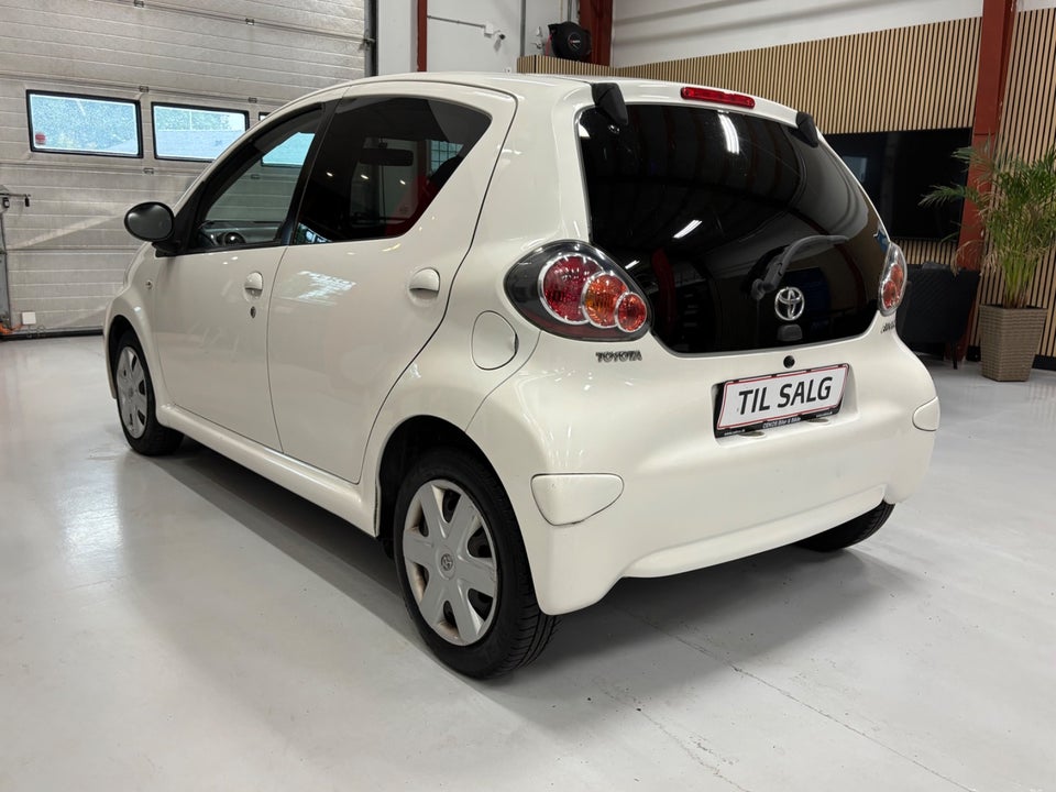 Toyota Aygo 1,0 VVT-i T2 Air 5d