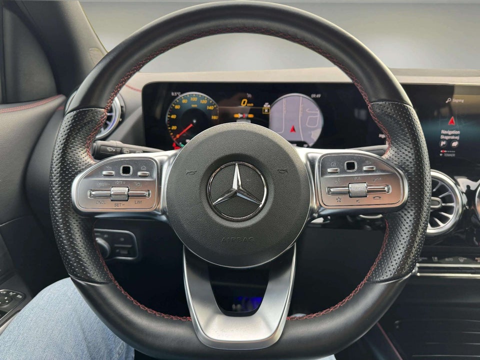 Mercedes EQA250 AMG Line 5d