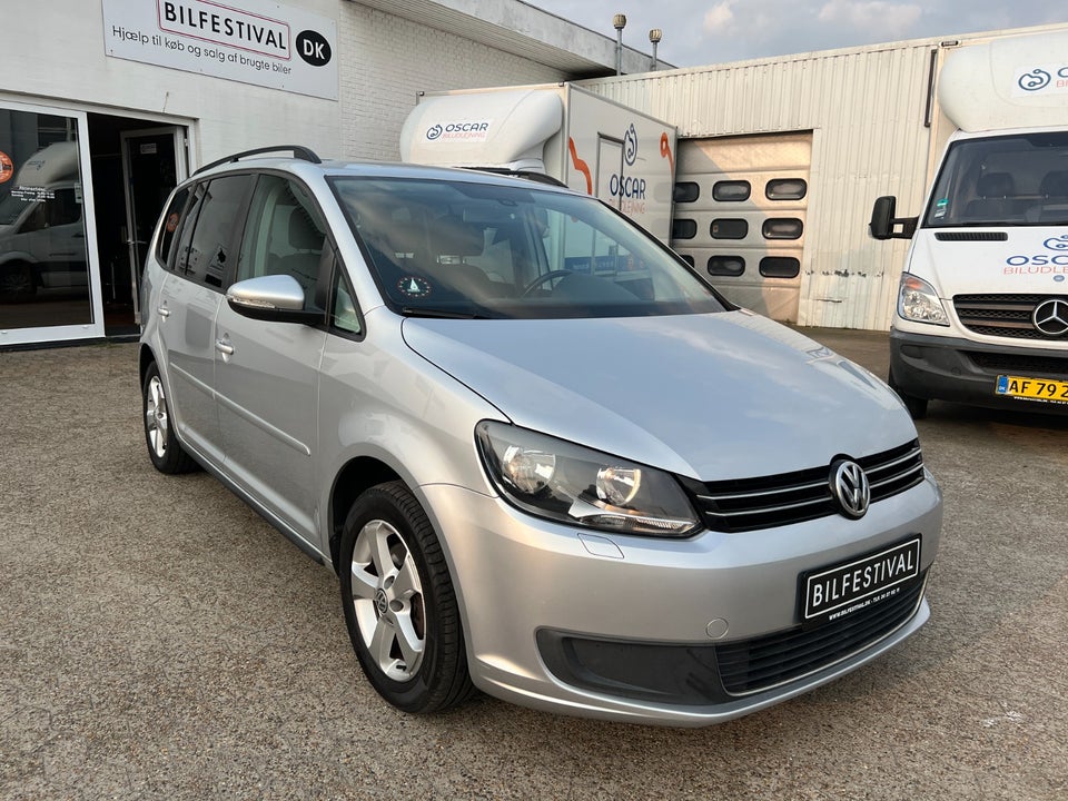 VW Touran 1,6 TDi 105 Comfortline BMT 7prs 5d