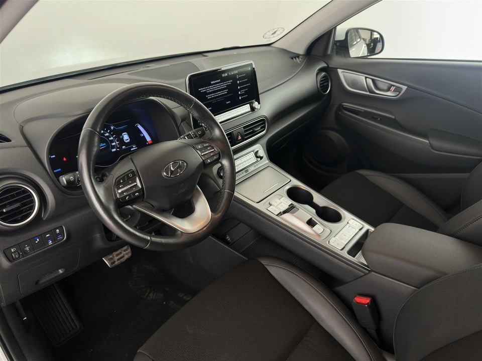 Hyundai Kona 64 EV Premium 5d