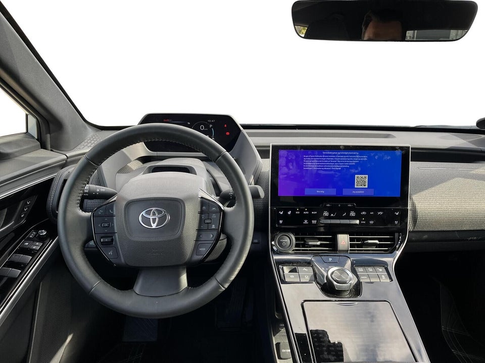 Toyota bZ4X Executive 5d