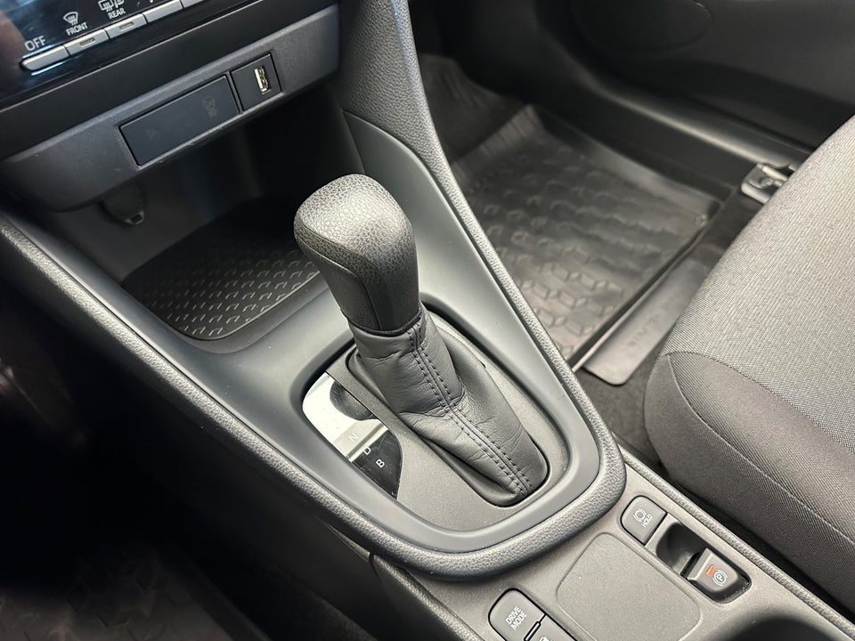 Mazda 2 1,5 Hybrid Pure CVT 5d