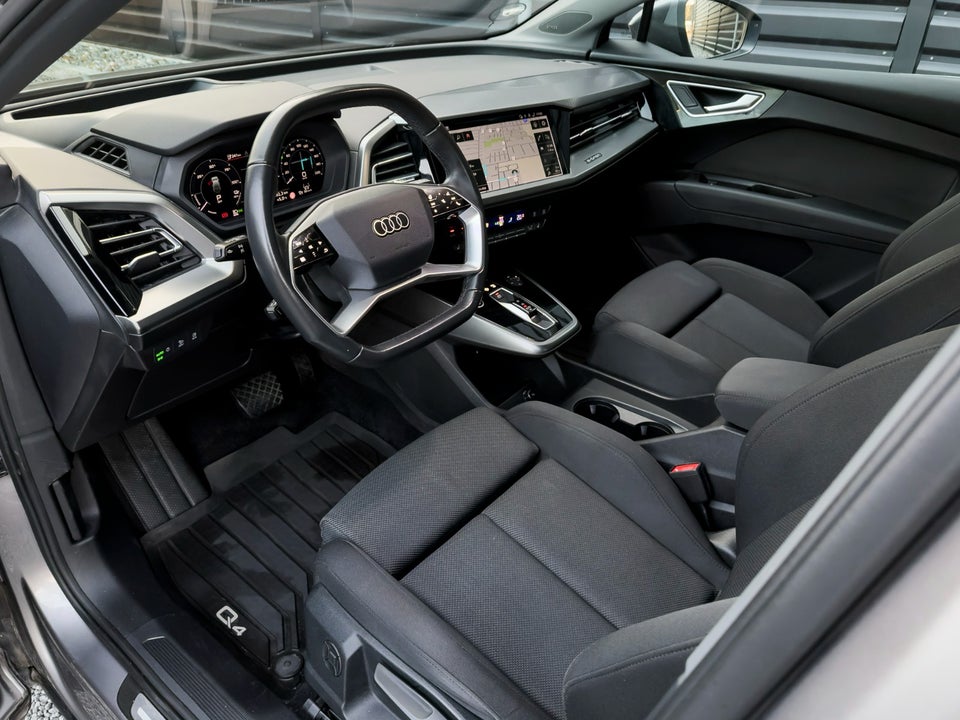Audi Q4 e-tron 40 Advanced S-line 5d