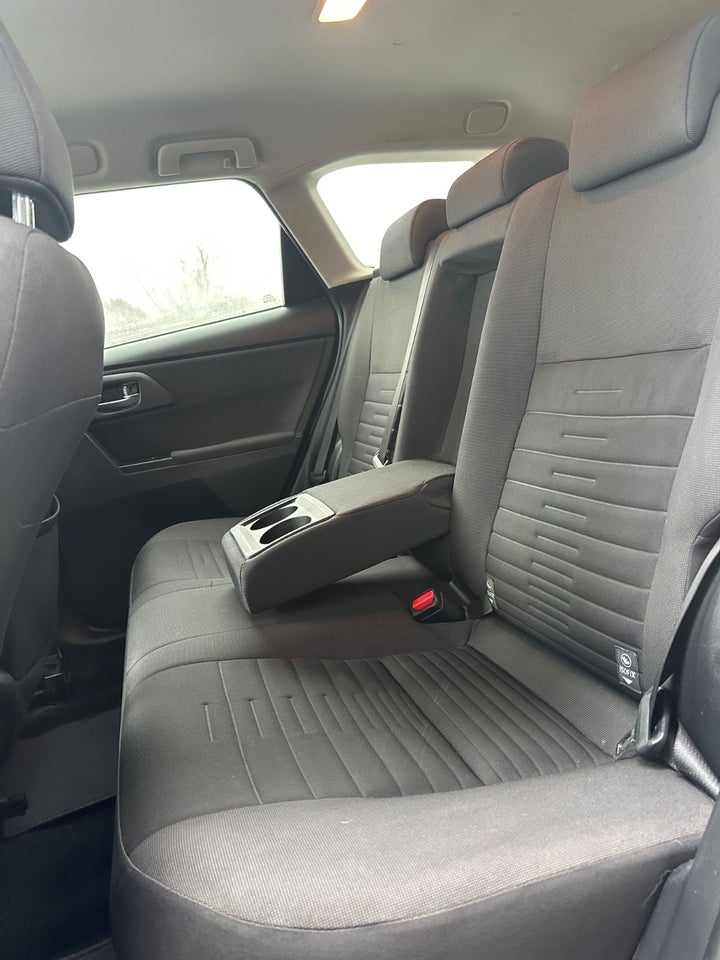 Toyota Auris 1,8 Hybrid H2 Premium Comfort CVT 5d