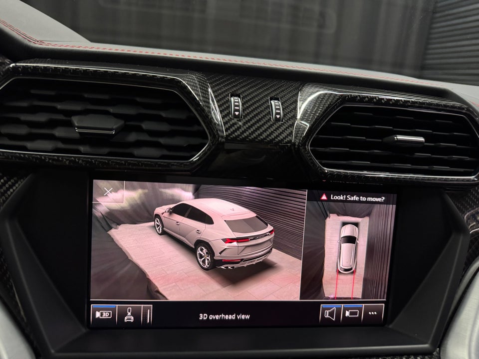 Lamborghini Urus 4,0  5d