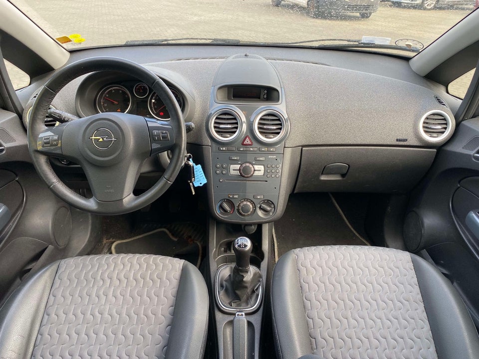 Opel Corsa 1,3 CDTi 95 Cosmo 5d