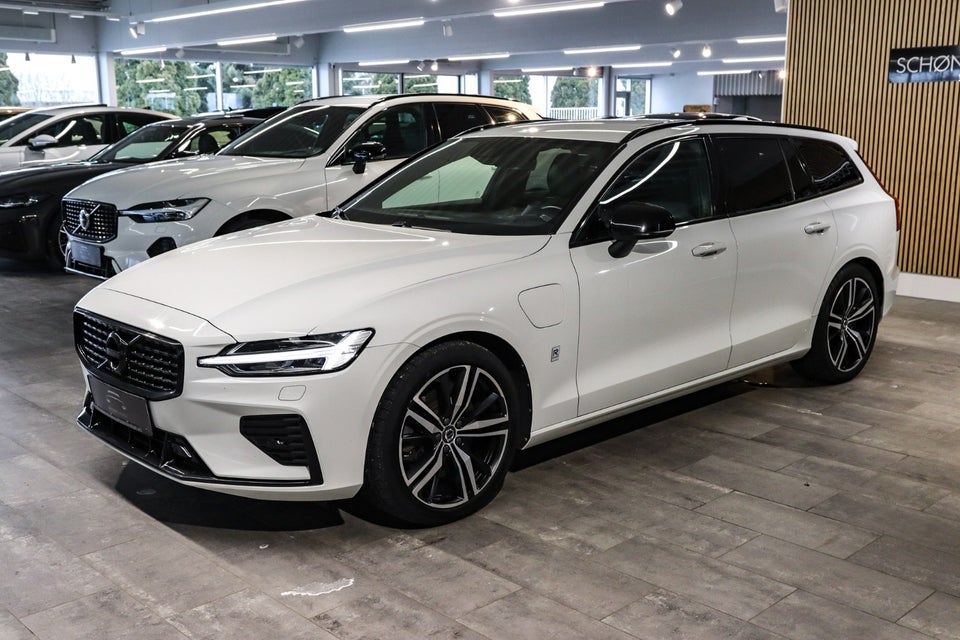 Volvo V60 2,0 T6 ReCharge R-Design aut. AWD 5d