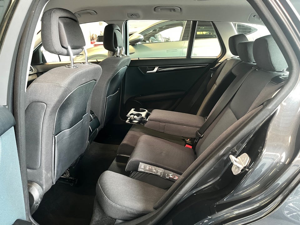Mercedes C180 1,8 Elegance stc. BE 5d
