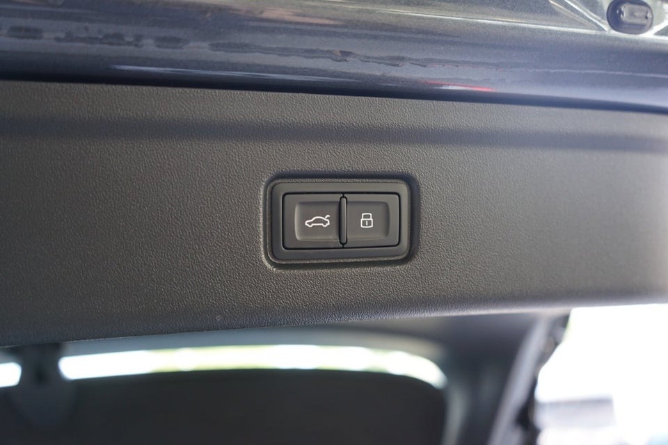 Audi A6 e-tron S-line Sportback 5d