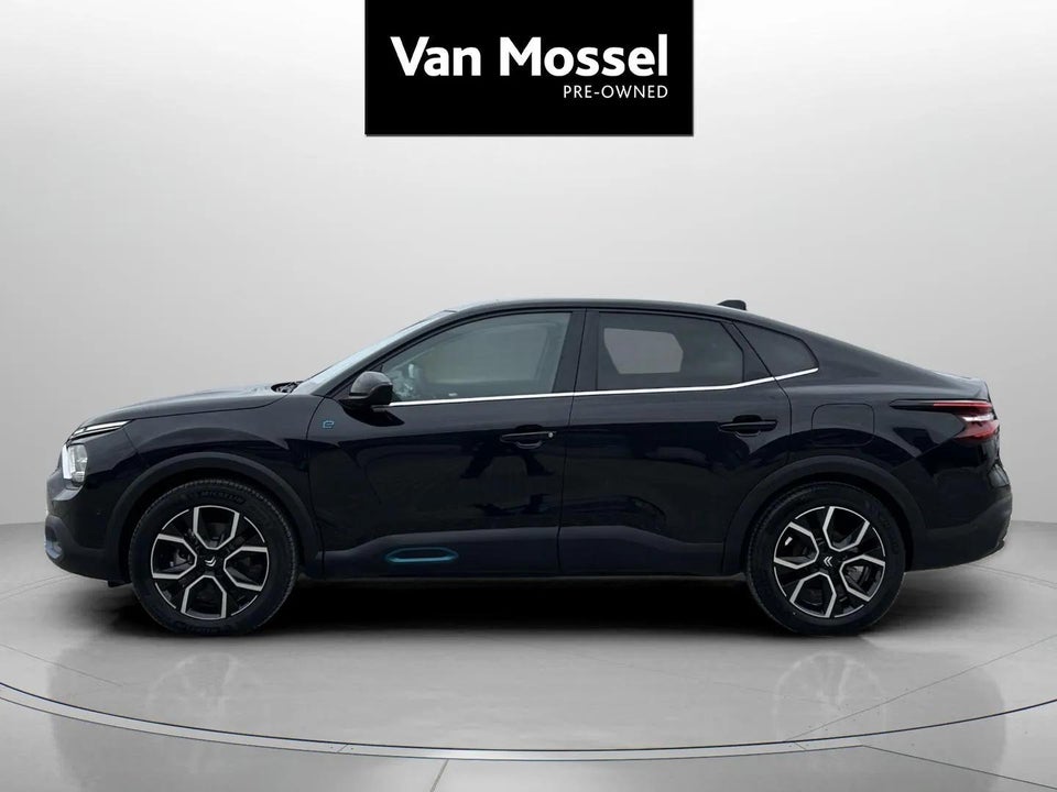 Citroën ë-C4 X 54 Shine 4d