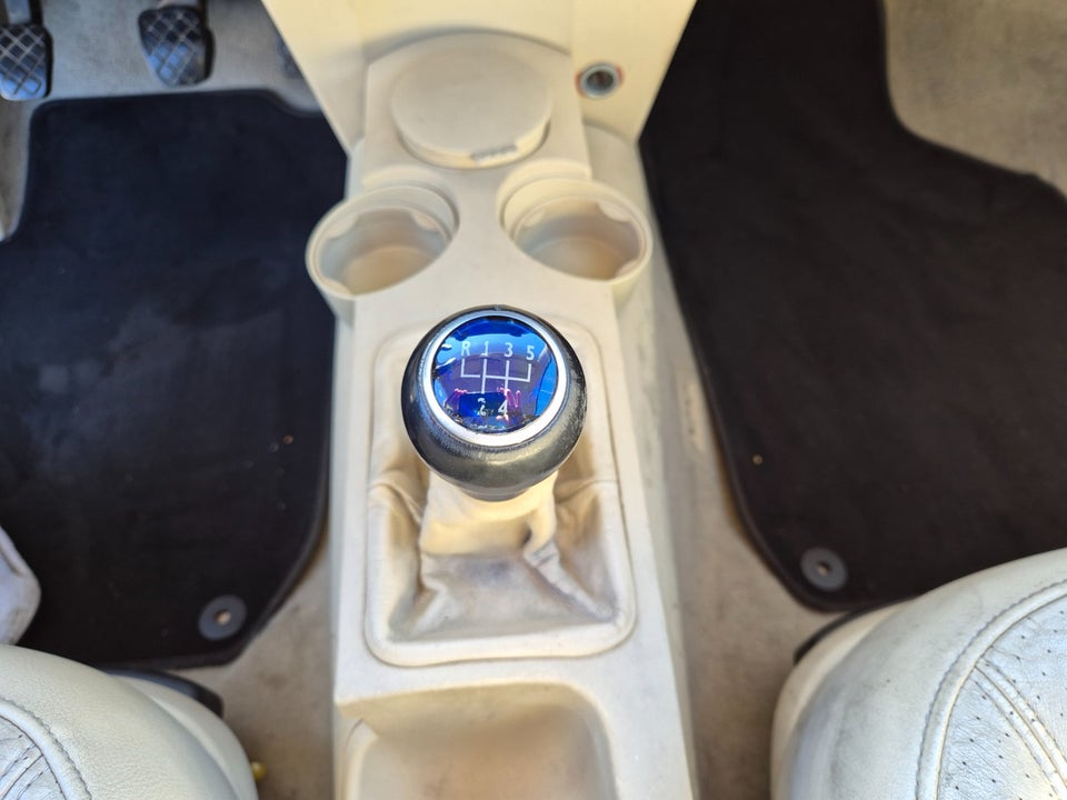 VW New Beetle 2,0 Highline 2d