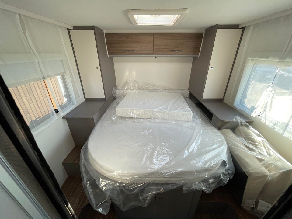 Etrusco T 7.3 QCF 2,0 aut. 4d