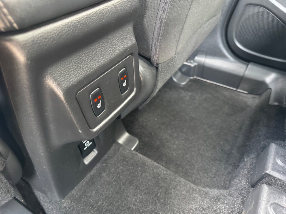 Mitsubishi Eclipse Cross 1,5 T 163 Intense+ CVT 5d