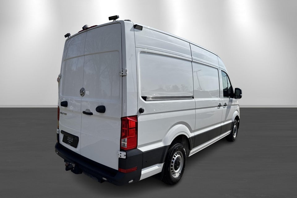 VW Crafter 35 2,0 TDi 177 Kassevogn L3H3