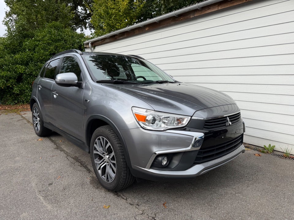 Mitsubishi ASX 1,6 Invite 5d