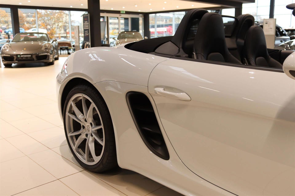 Porsche 718 Boxster 2,0 PDK 2d