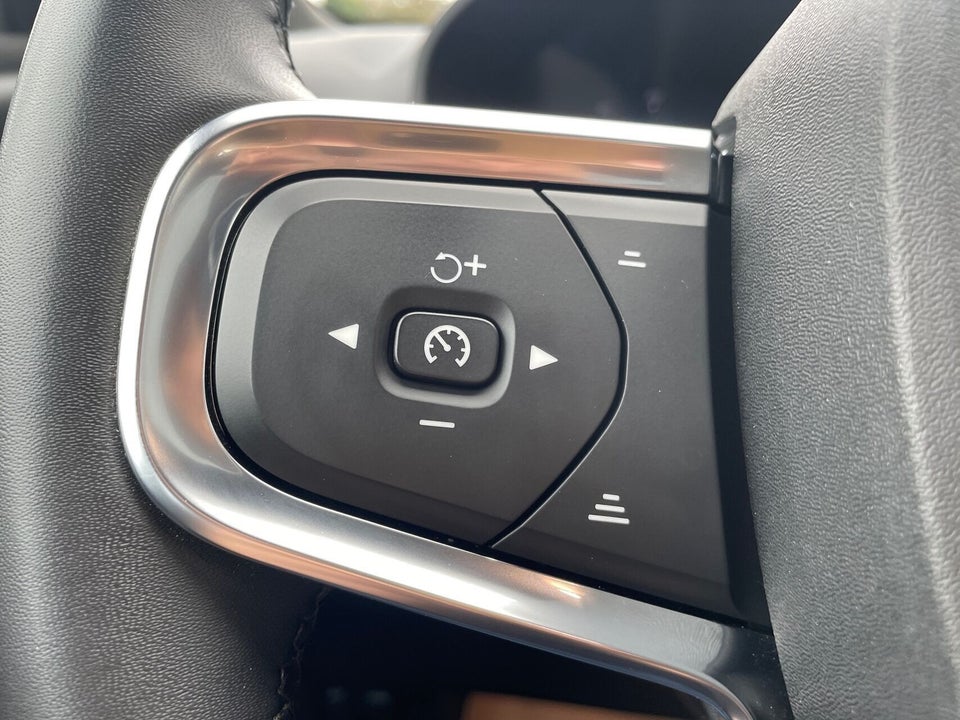 Volvo XC40 ReCharge Extended Range Ultimate 5d