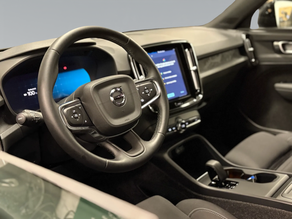 Volvo EX40 Extended Range Core 5d