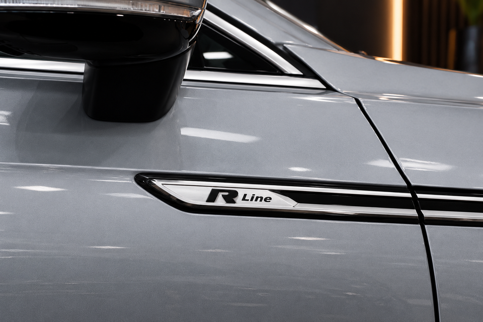 VW Arteon 2,0 TSi 190 R-line DSG 4d