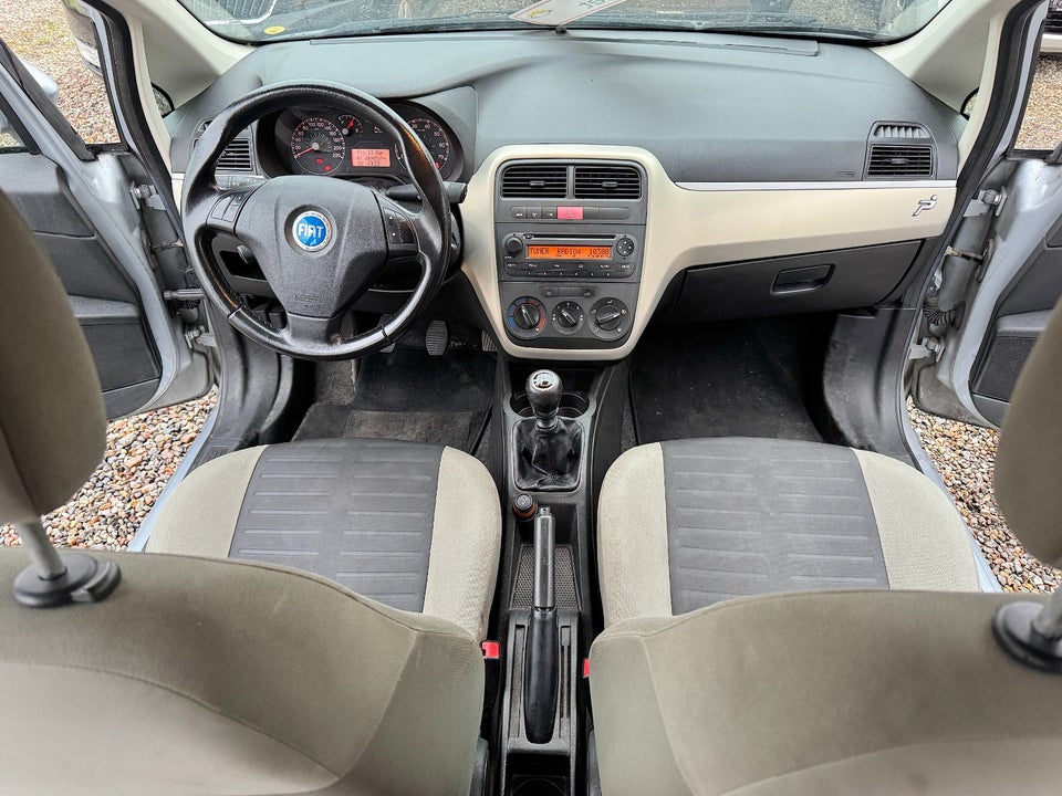 Fiat Grande Punto 1,4 Active 5d